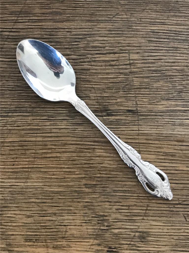 YOUR CHOICE Oneida Distinction Deluxe Stainless Flatware RAPHAEL HH