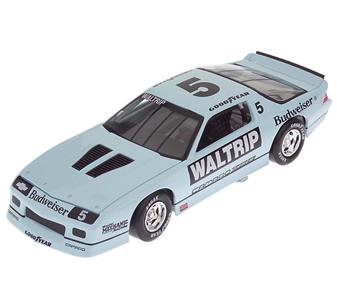Darrell Waltrip Xtreme Color Chrome Camaro IROC - 1/24, Action, Moulée Sous Pression