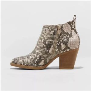 universal thread jameson boots