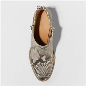 universal thread jameson boots