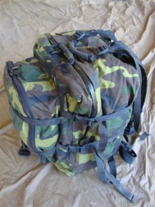 Navy SEAL Army SF Military Surplus USIA Woodland Camo Backpack Dive ...