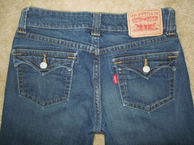 Levis 542 Low Flare Flap Pocket jeans Womens Size 6