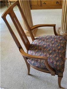 Beautiful Drexel Triune Dining Arm Chair – Padded Upholstered Seat
