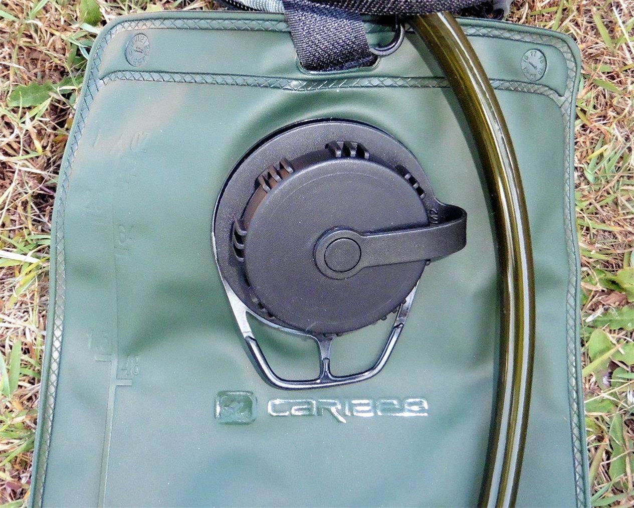 caribee skycrane 2l hydration pack