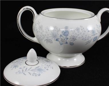 Wedgwood BELLE FLEUR 4 Piece Assortment Bone China R4356