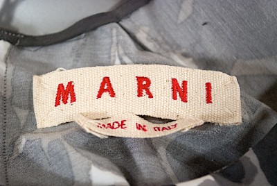 超特価★24SS 新作★MARNI★ Floral Print ロゴ フード ホワイト 610290058_tp.jpg