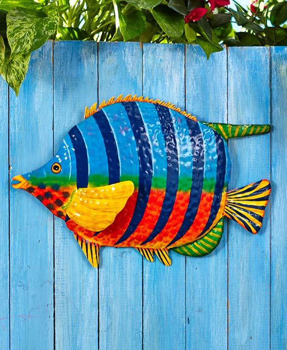 Yardwe Metal Fish Wall Art Decor, Tropical Outdoor Wall Decor