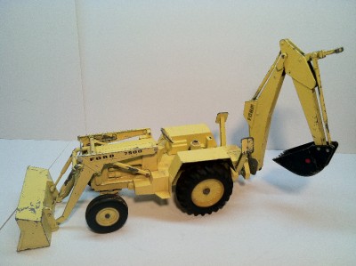 Ford 7500 backhoe toy #1