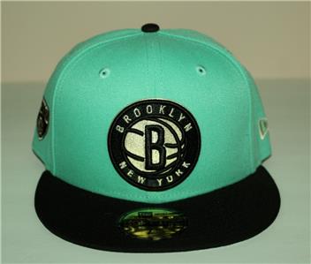 【US限定】New Era 59FIFTY NBA Brooklyn Nets Walnut Green Brooklyn Nets 75 NBA New Era 59Fifty Fitted Hat (Chrome