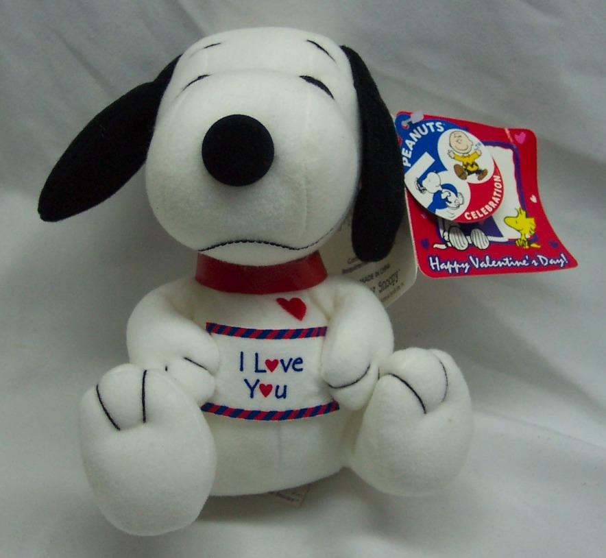 snoopy squeaky dog toy