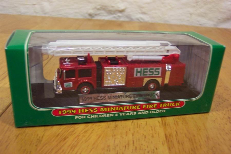 1999 HESS MINIATURE FIRE TRUCK NEW | eBay