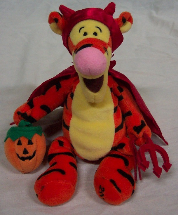 winnie the pooh and tigger stuffed animals