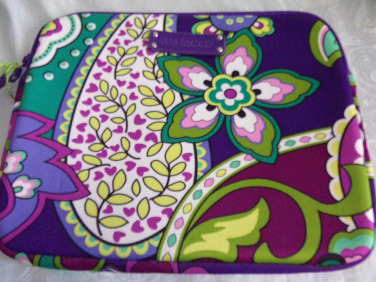 Funda/Funda Tableta Vera Bradley Neopreno Nueva con Etiquetas en Elección de Patrón 13049-XXX - Imagen 13 de 14