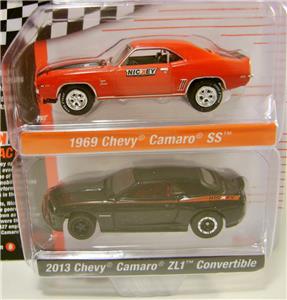 Johnny Lightning Mopar Or No Car 1969 Dodge Dart GTS Gold