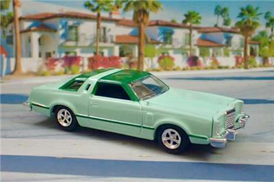 7th Gen 1977- 1979 Ford Thunderbird V-8 Coupe 1/64 Scale