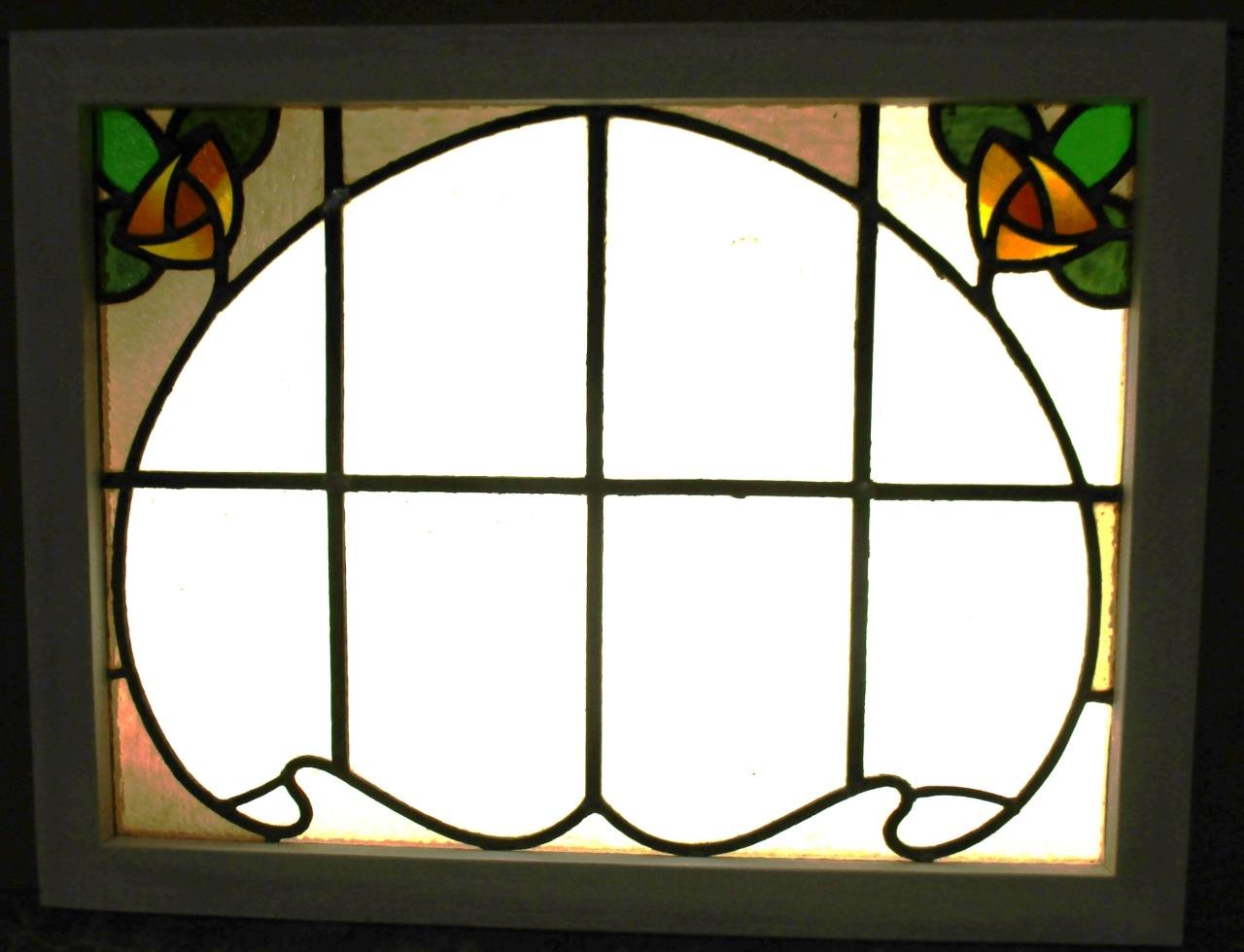 MIDSIZE OLD ENGLISH LEADED STAINED GLASS WINDOW Pretty Simple Floral 23.5" x 13" 