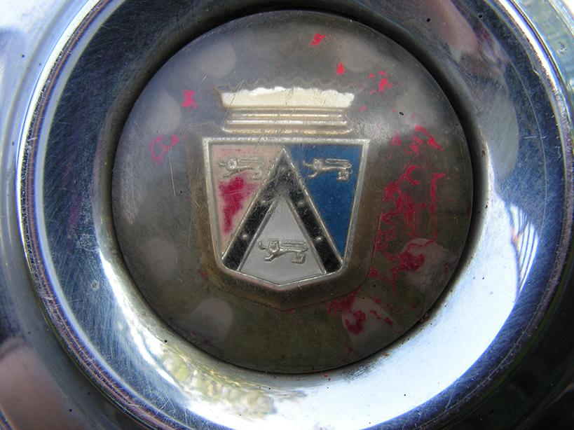 Vintage ford hubcaps for sale #3