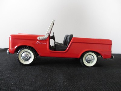 Vintage ford bronco toy #7