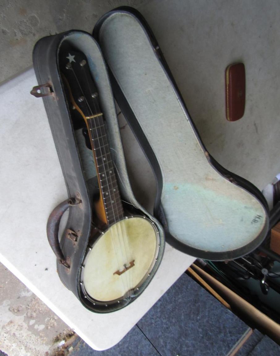 Slingerland Banjolele ? White Star Very Old , Banjo Ukulele 21