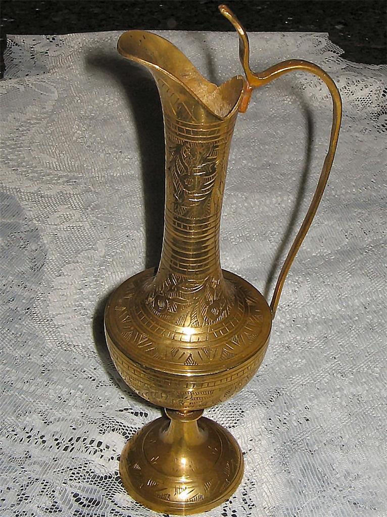 LOVELY VINTAGE ORNATE BRASS JUG/VASE / MADE in INDIA EXCELLENT ...