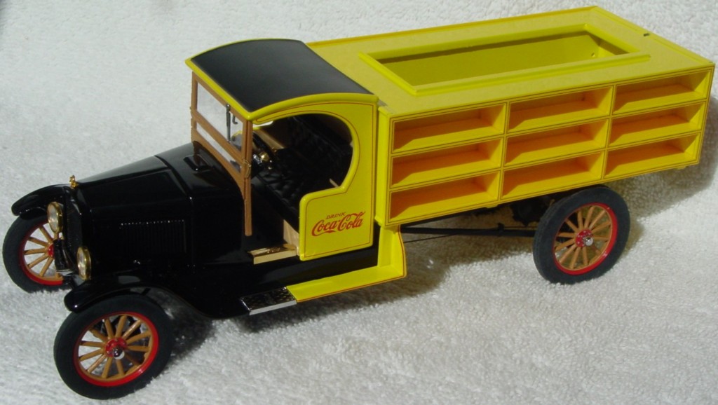 24 - DANBURY 27 Coke Del Truck (95)