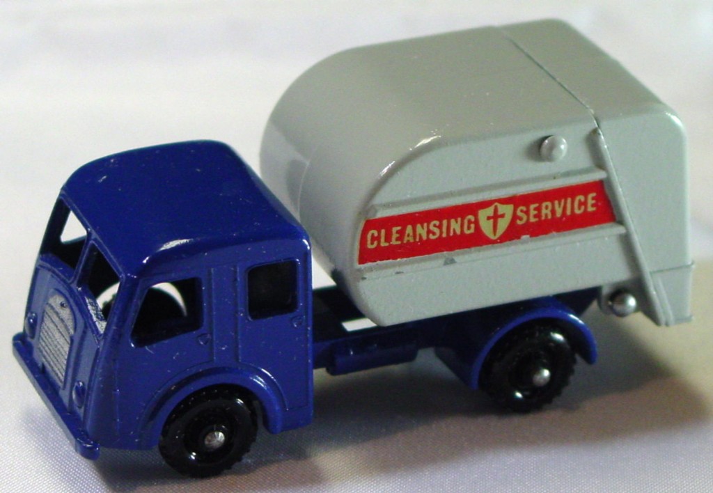 Regular Wheel 15 C 1 - Dennis NO PEEP ang decal 3 chips C8.5 New Mod D box