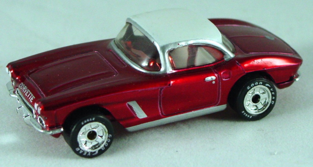 Pre-production 71 D 32 - 62 Corvette Candy Red disc/rubb wheels made in China