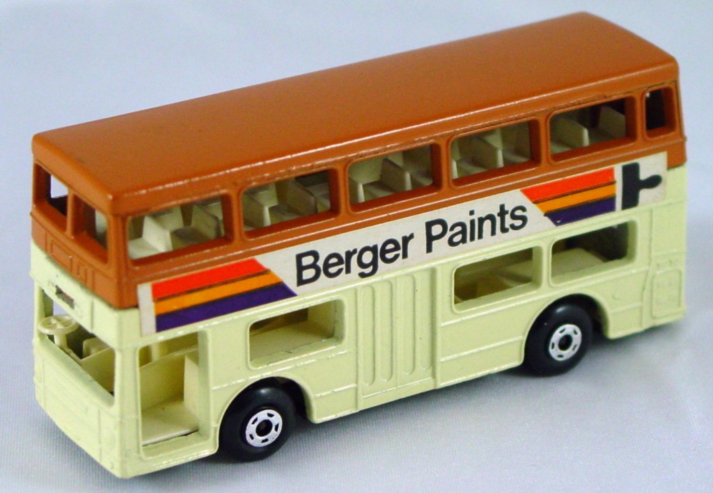 Lesney SuperFast 17 B 29 - London Bus Coffee/Cream black base Berger Brush to R
