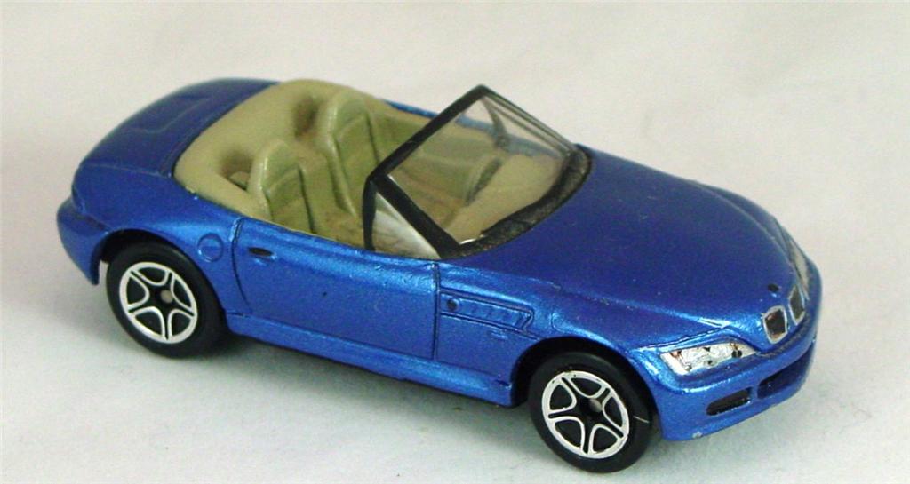 Pre-production 25 J - BMW Z3 light met Blue 5-spoke concave made in Thailand painted lights