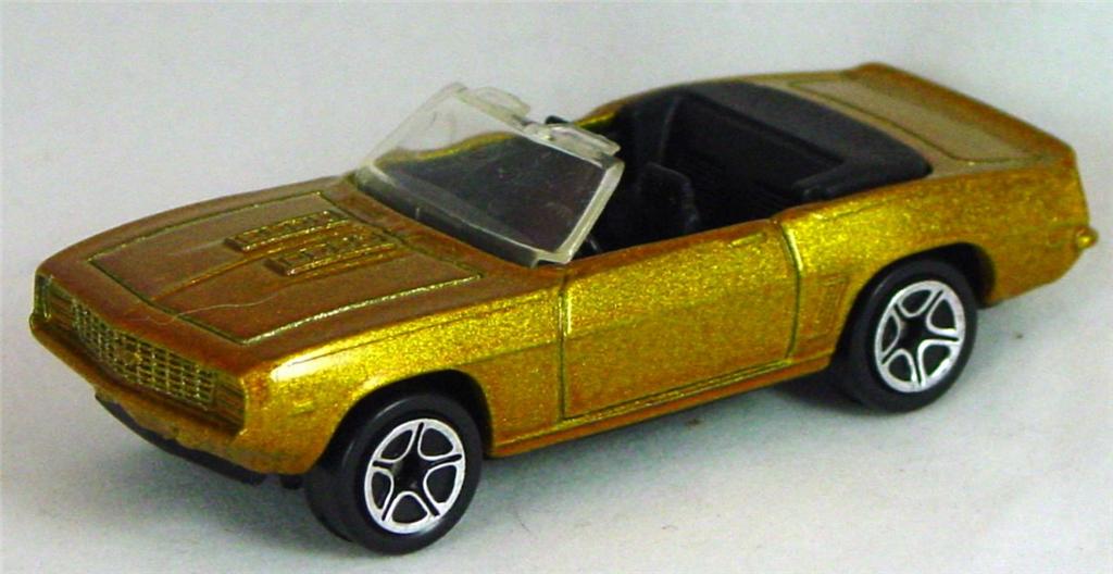 Pre-production 40 H 8 - 69 Camaro SS-396 GOLD C Gold made in China 5-spoke concave