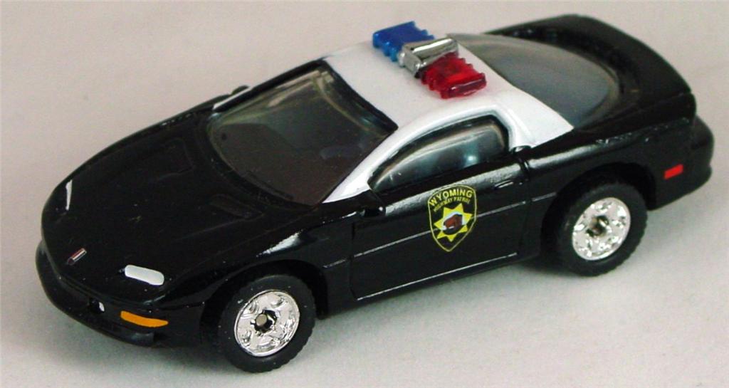 Pre-production 59 H 17 - Camaro Z-28 Black Wyoming Police disc/rub made in Thailand