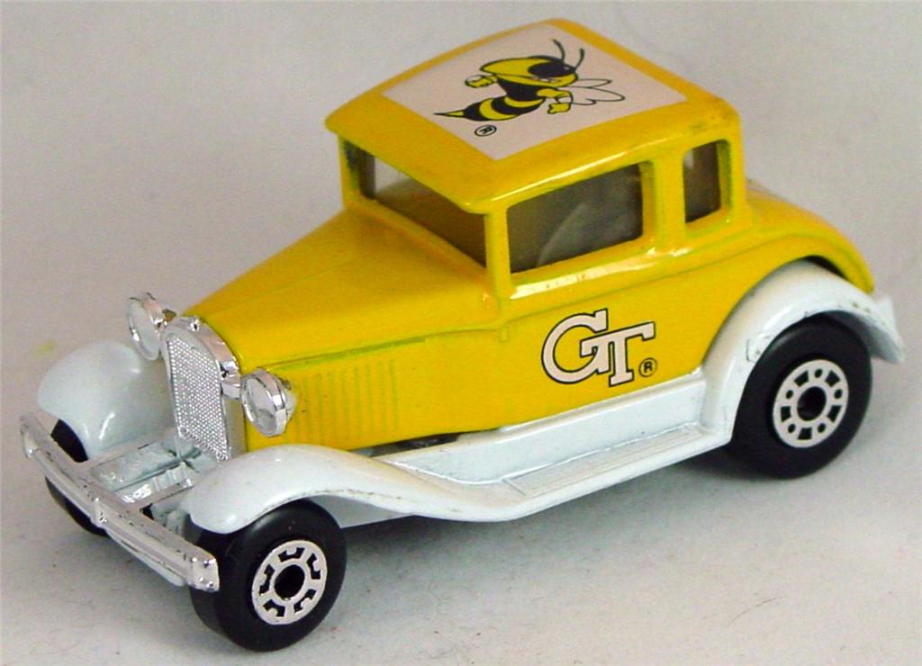 Pre-production 73 C 19 - Model A dark yellow and white GT 5-crown/dot-dash made in China