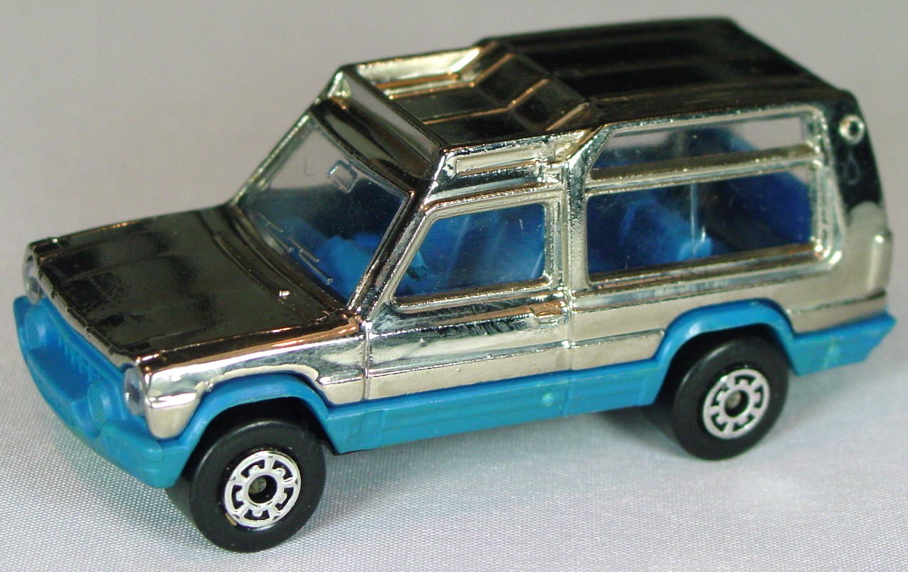 Bulgarian 37 E - Matra Rancho Chrome blue interior black base