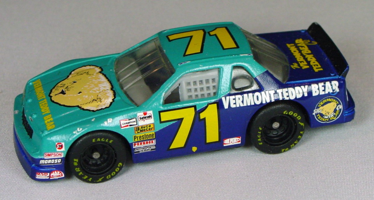 Pre-production 267 A 28 - Chevy Lumina Teal/dark Blue Vermont Teddy Bear 71 made in China