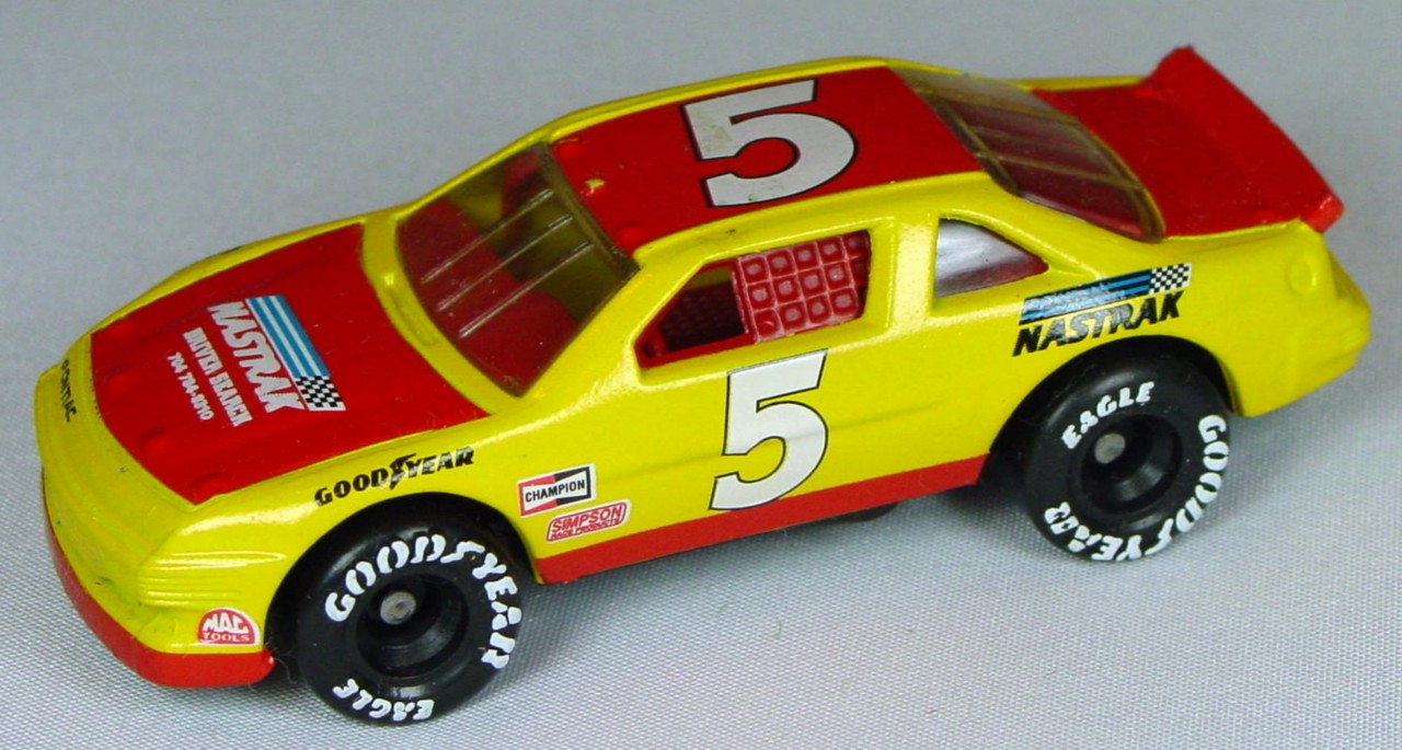 Pre-production 35 H 19 - Pontiac Grand Prix yellow and red Nastrak 5 made in China unspread rivet