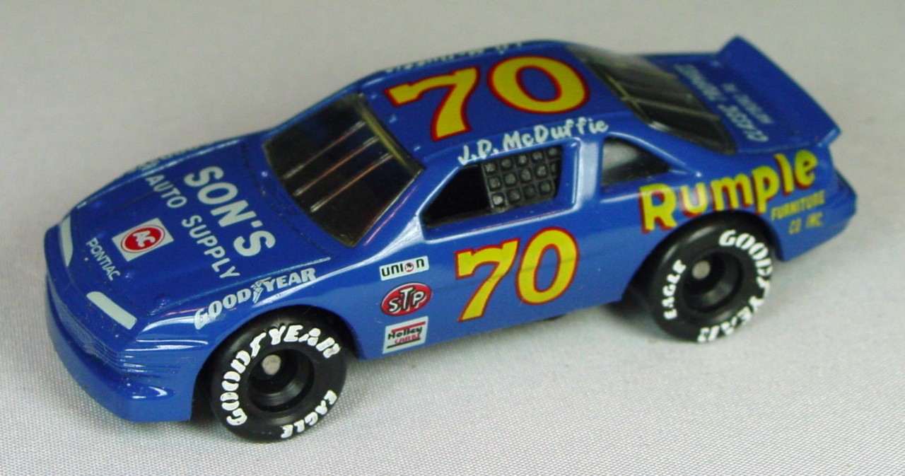 Pre-production 269 A - Ford T-Bird Blue Sons Auto Supply 70 made in China