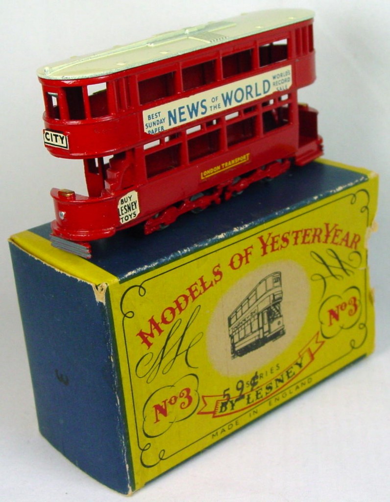 Models of YesterYears 03 A 2 - Tramcar metal wheels cream roof 1 bad decal C9 A1 no flaps 1 side