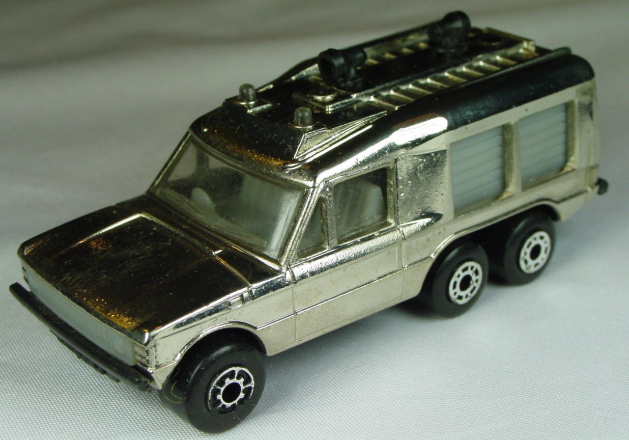 Bulgarian 57 E - Carmichael Commando Chrome with lts off-white interior