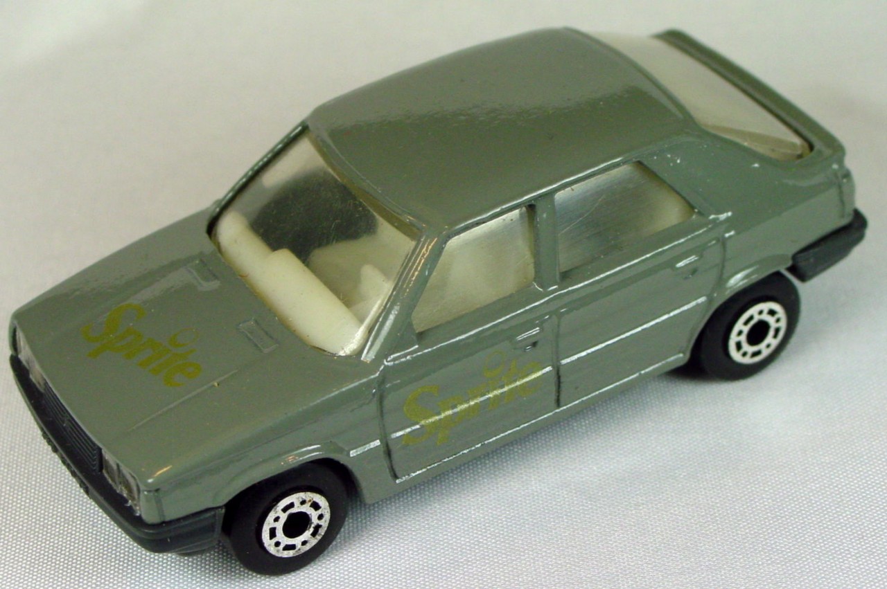 Bulgarian 33 E 12 - Renault 11 Grey white interior charcoal base Sprite