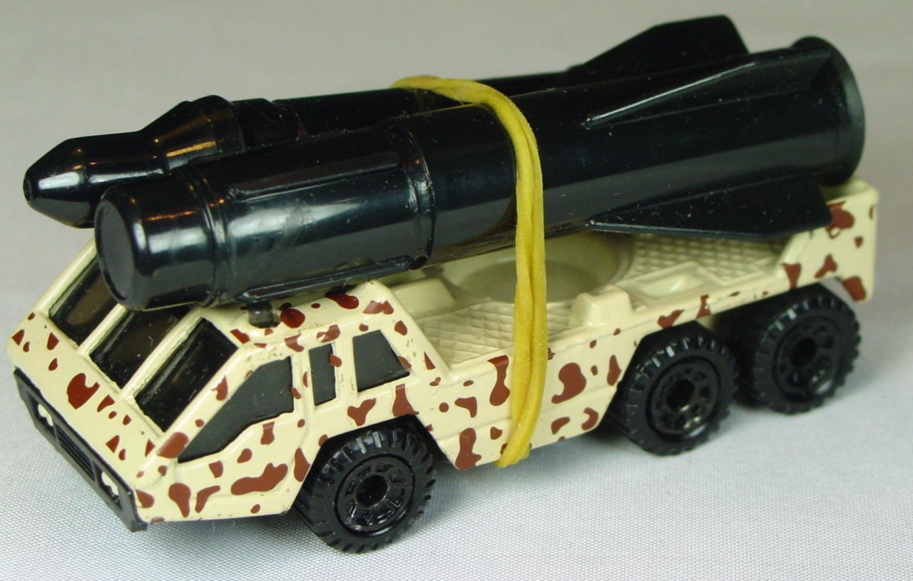 Pre-production 40 D 10 - Rocket Transp Beige black rocket/hubs brown camouflage made in Thailand