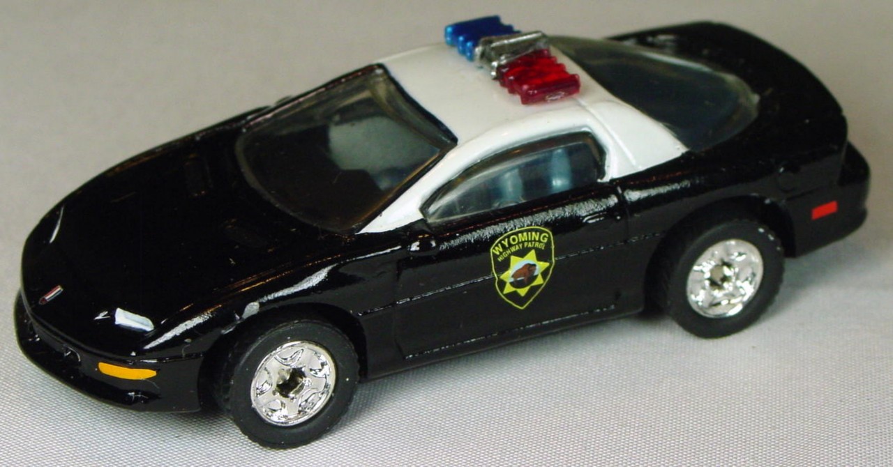 Pre-production 59 H 17 - Camaro Z-28 Black Wyoming Police made in Thailand unspread rivet