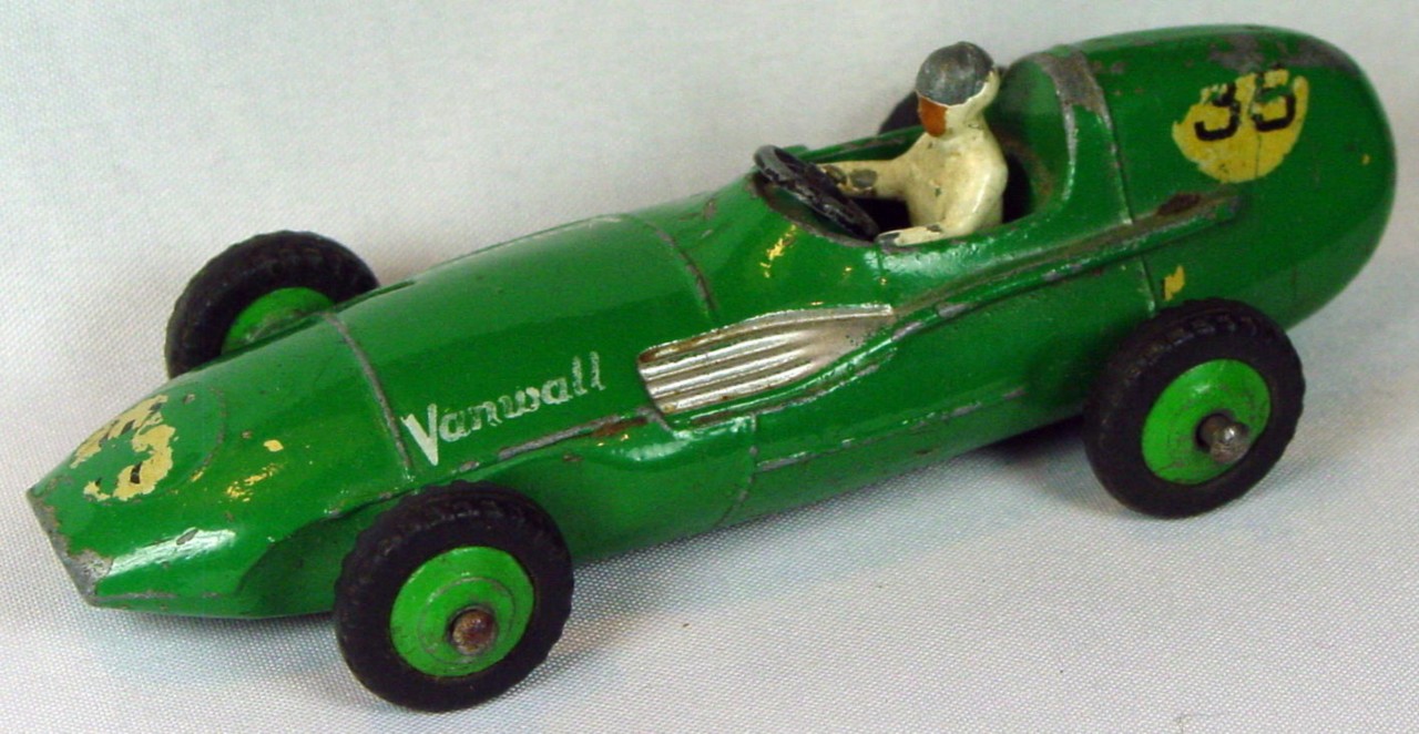Dinky 239 - Vanwall Racer Green green