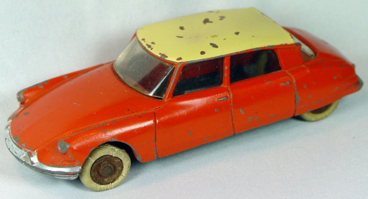 Dinky 24 C - Citroen Orange cream roof