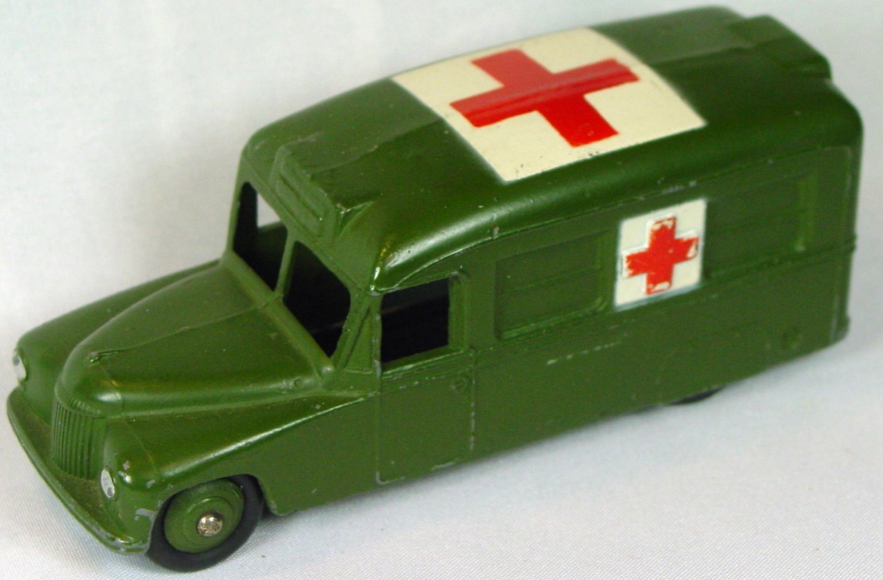 Dinky 30 H m - (624) Daimler Army Ambulance