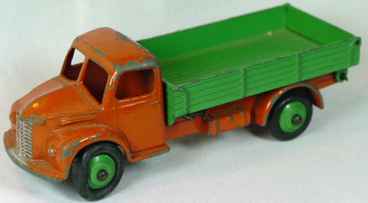 Dinky 30 M - (414) Dodge Dumper Orange and green green hubs