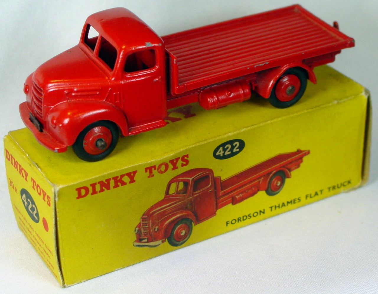 Dinky 422 - Thames Flat truck Red Very Near Mint loose base repaint?C9-box