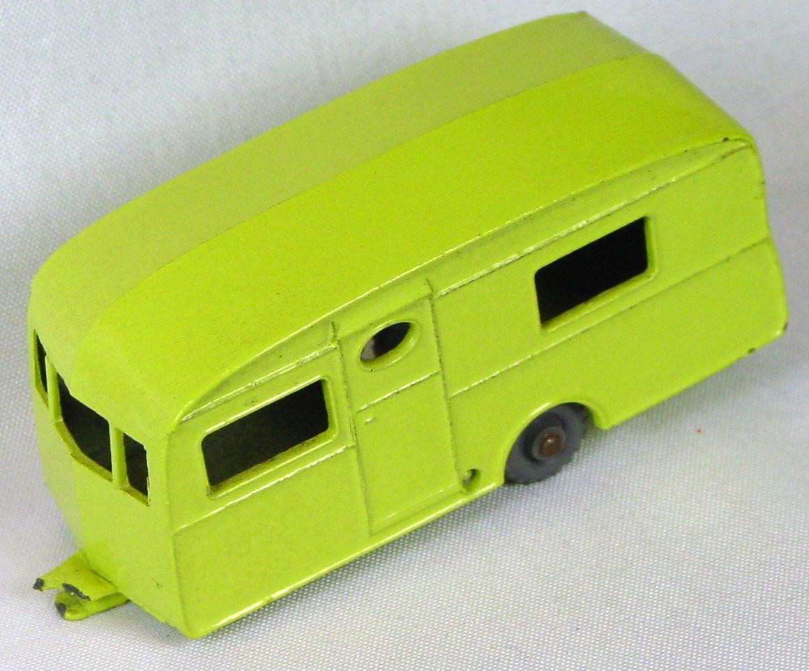 Regular Wheel 23 B 3 - Berkeley trailer lime GW rounded axles two slight chips broken tow