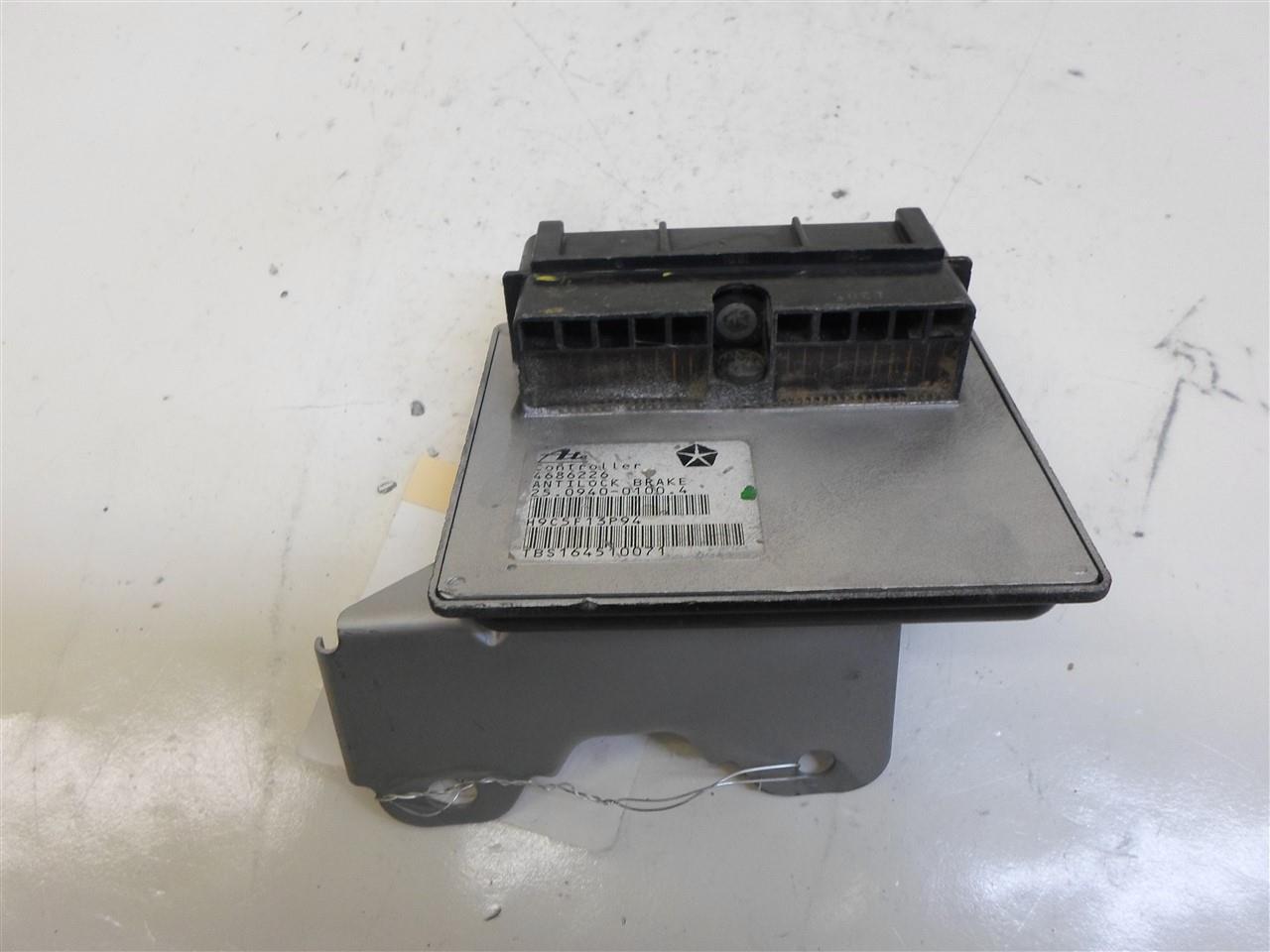 ABS CONTROL MODULE DODGE CARAVAN 1996 4686226 OEM eBay