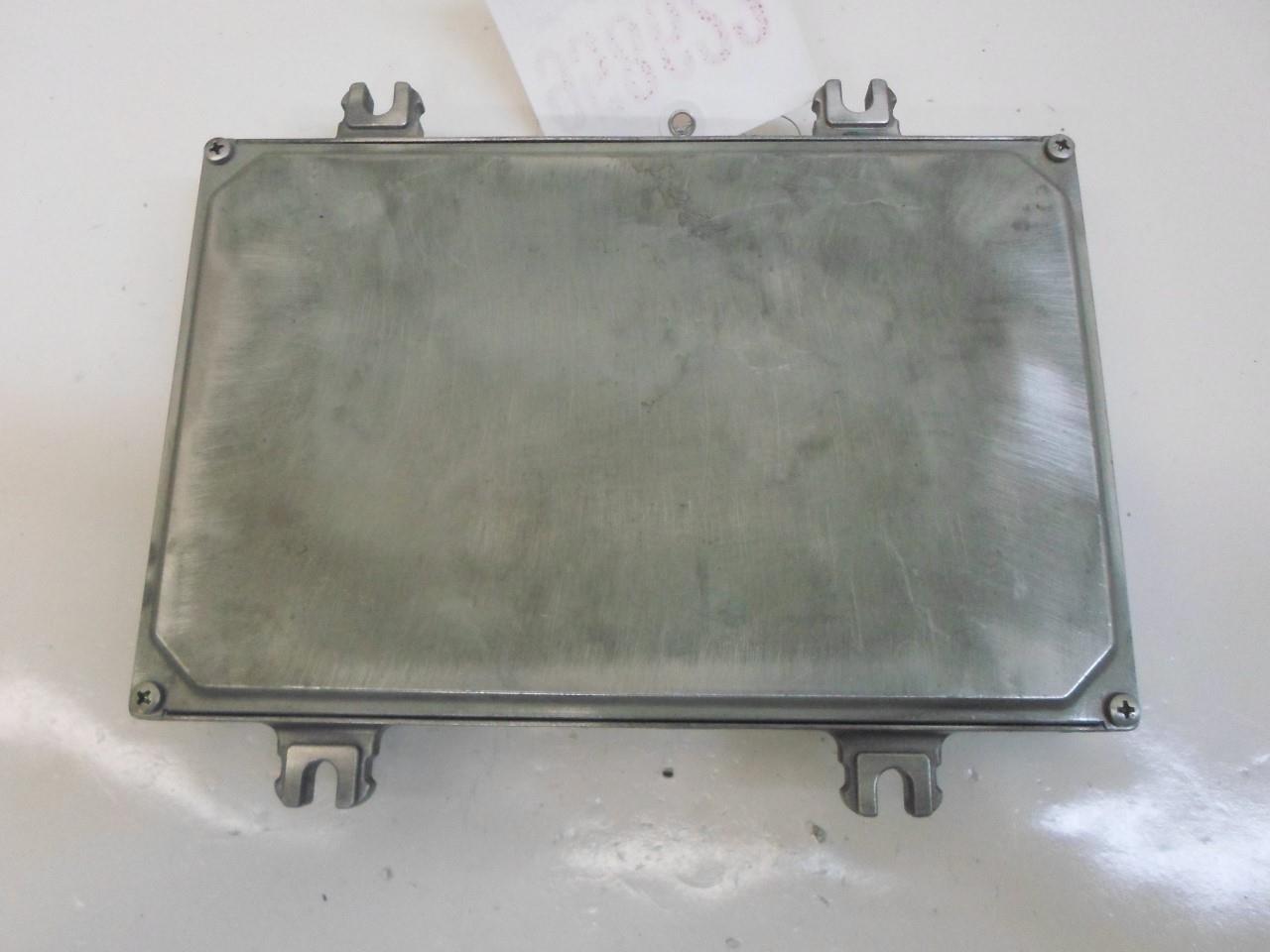 1996-1997 Honda Civic ecm ecu computer 37820-P2E-A02