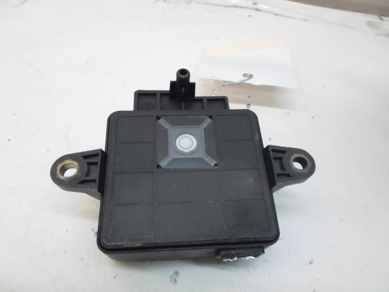 COOLING FAN CONTROL MODULE HYUNDAI SONATA 2006 2007 2008 25385-3K210 OEM | eBay 2007 Hyundai Sonata Cooling Fan Control Module